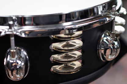 C.CLAIRE MEINL 10" avec clochettes de tambourins fût en érable noir mat