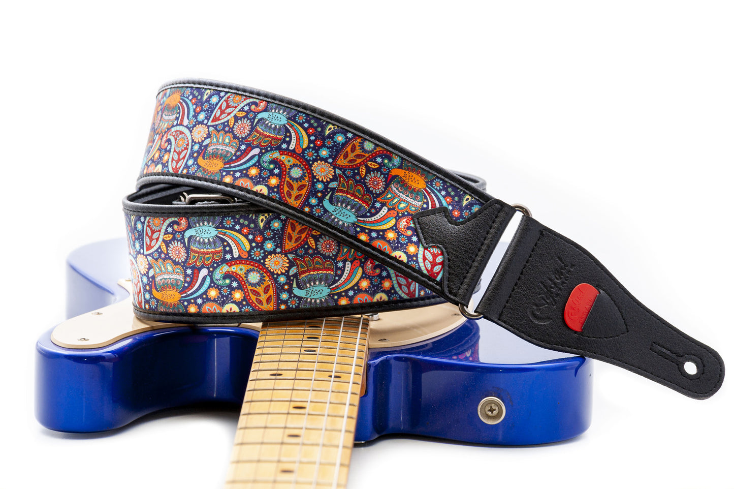 Courroie modèle KASHMIR BLEU, tissu, extrémités synthétique, largeur 6 cm, longueur 90 à 150 cm, porte-médiators intégré, unic