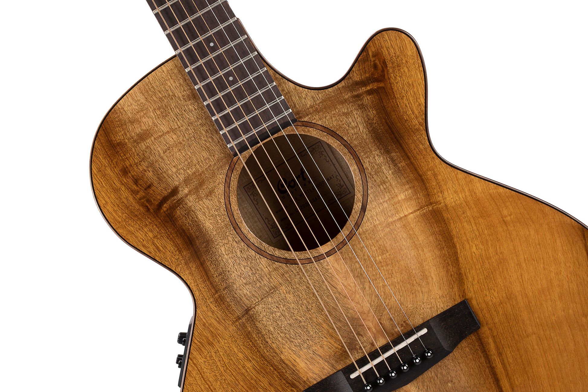 SFX-MY, myrtlewood massif torrefié, fond & éclisses myrtlewood, touche ovangkol, EQ Fishman Presys II, naturel brillant