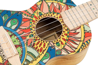 RUAR-MI, modèle Concert, table épicéa avec motif custom, fond & éclisses catalpa, manche nato, motif"Inde mystique" satiné
