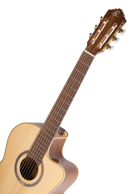 RCE138SN, modèle Slim Neck, pan coupé, EQ MagusPro, table épicéa massif, f/e sapele, manche acajou (sillet 48 mm), housse